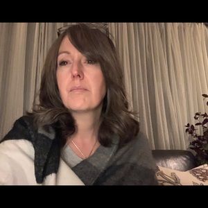 Meet your Posher, Larisa